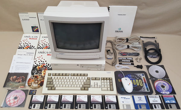 Commodore Amiga 4000 A4000 Desktop Computer with 1942 Multi-Sync