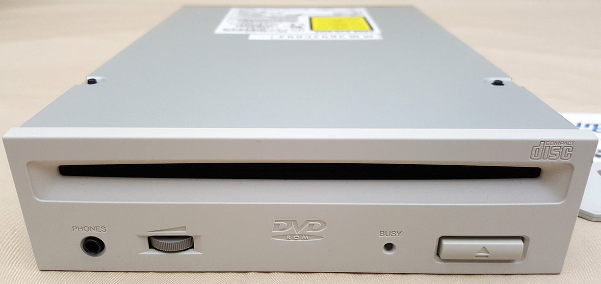 40X Pioneer DVD-305S 50pin Internal SCSI CDROM Drive w/Software